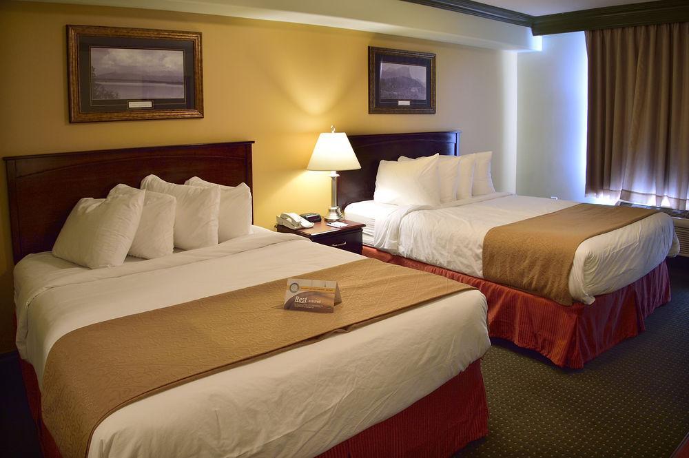 Quality Inn & Suites Hinton Εξωτερικό φωτογραφία
