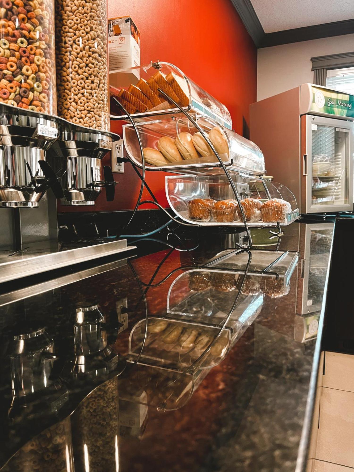 Quality Inn & Suites Hinton Εξωτερικό φωτογραφία
