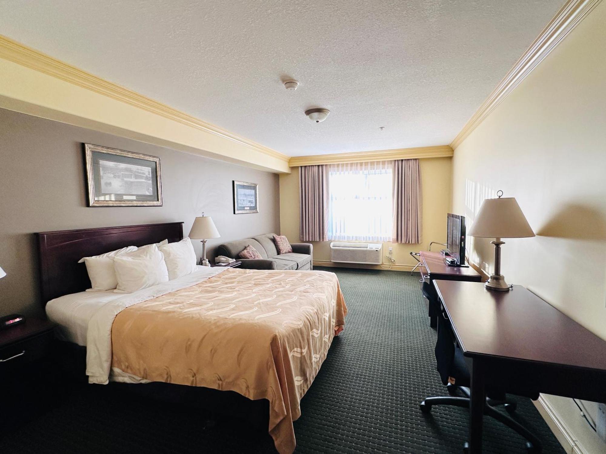Quality Inn & Suites Hinton Εξωτερικό φωτογραφία