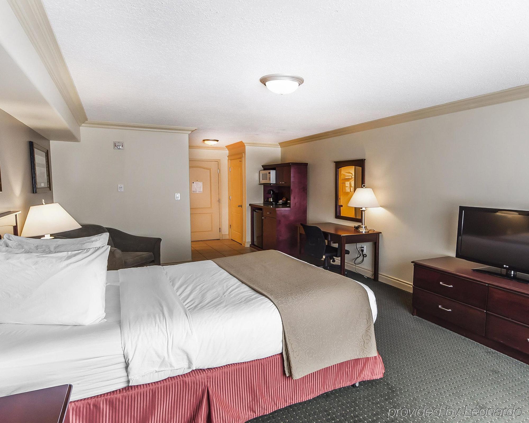 Quality Inn & Suites Hinton Εξωτερικό φωτογραφία