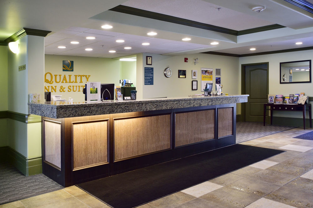 Quality Inn & Suites Hinton Εξωτερικό φωτογραφία